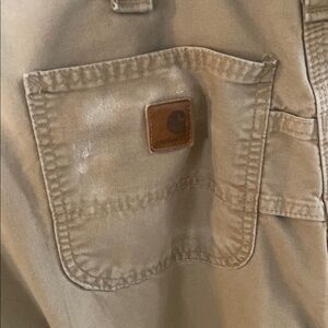 Light Tan Cargo Pants with Relaxed Fit and Full Length